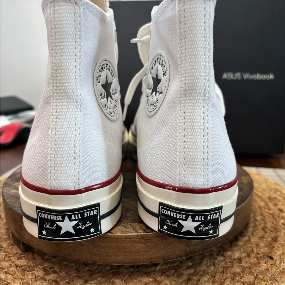 Converse  White High-Top Sneakers unisex M8 W10 Brand New in Box - Picture 8 of 10